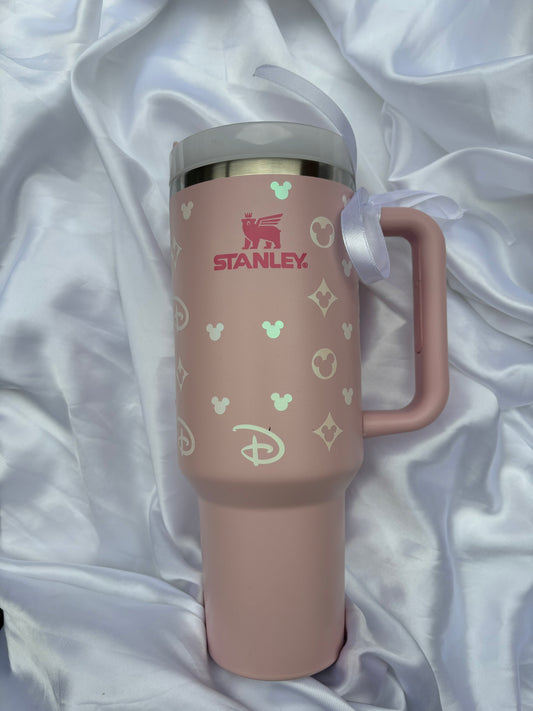 Disney Stanley Quencher H2.0 FlowState